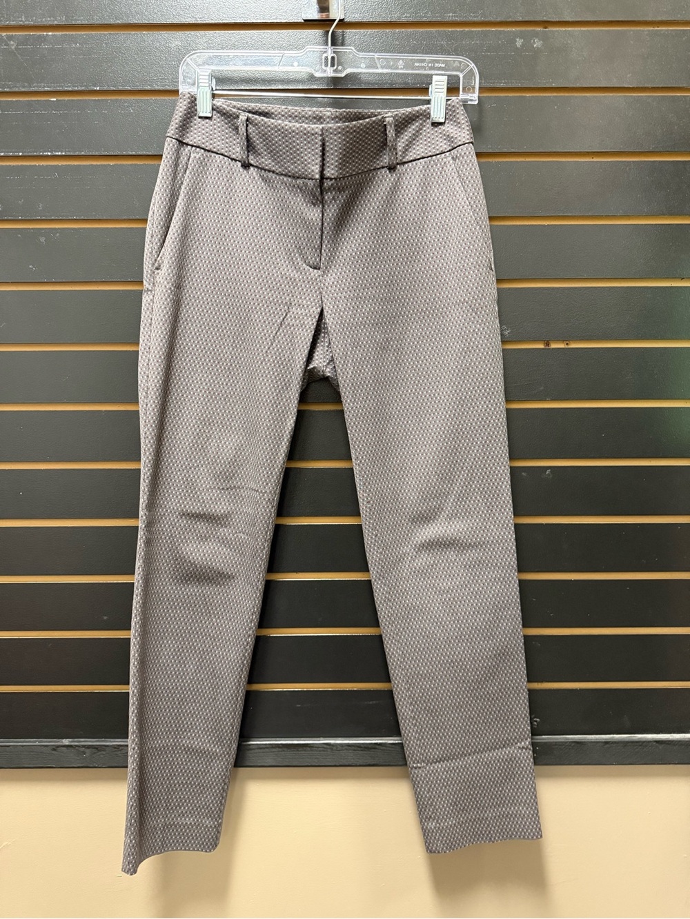 LOFT Julie Skinny Pants Taupe Gray Geometric Print Size 2